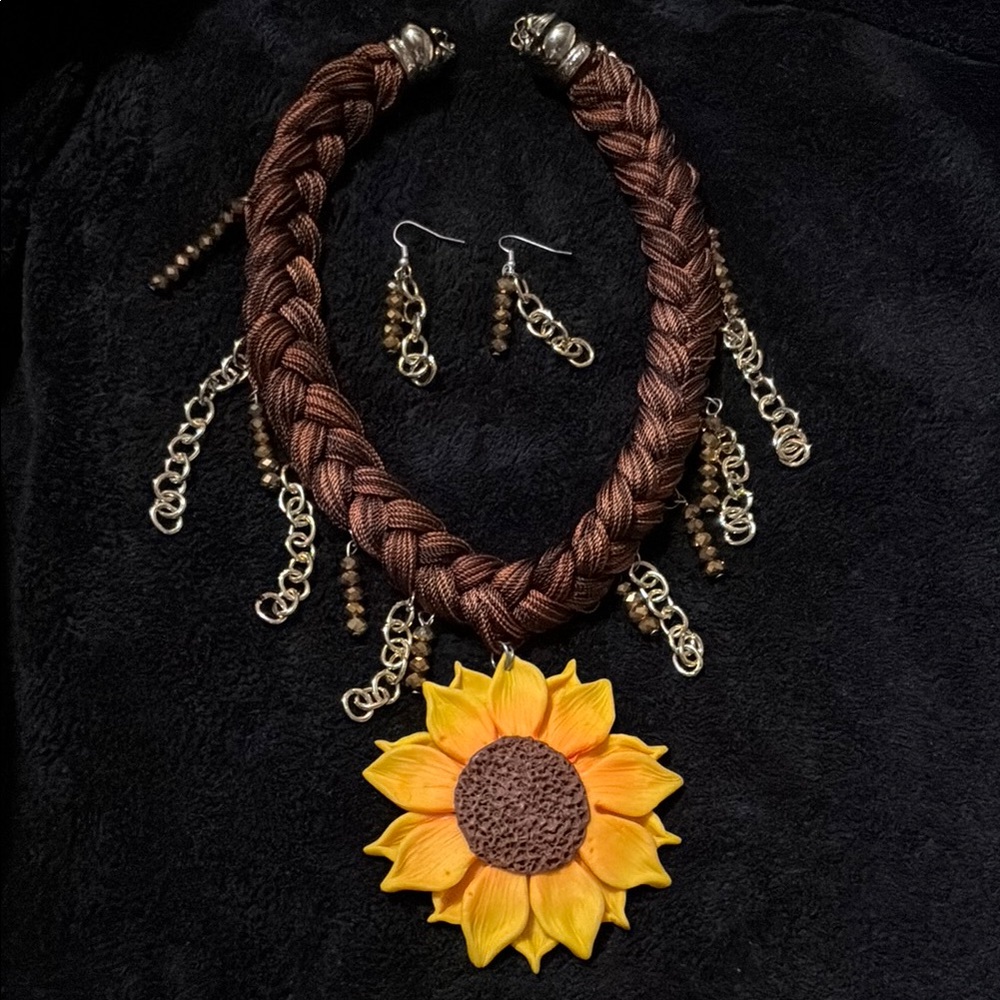 Sunflower Pendant Necklace and Earring Set